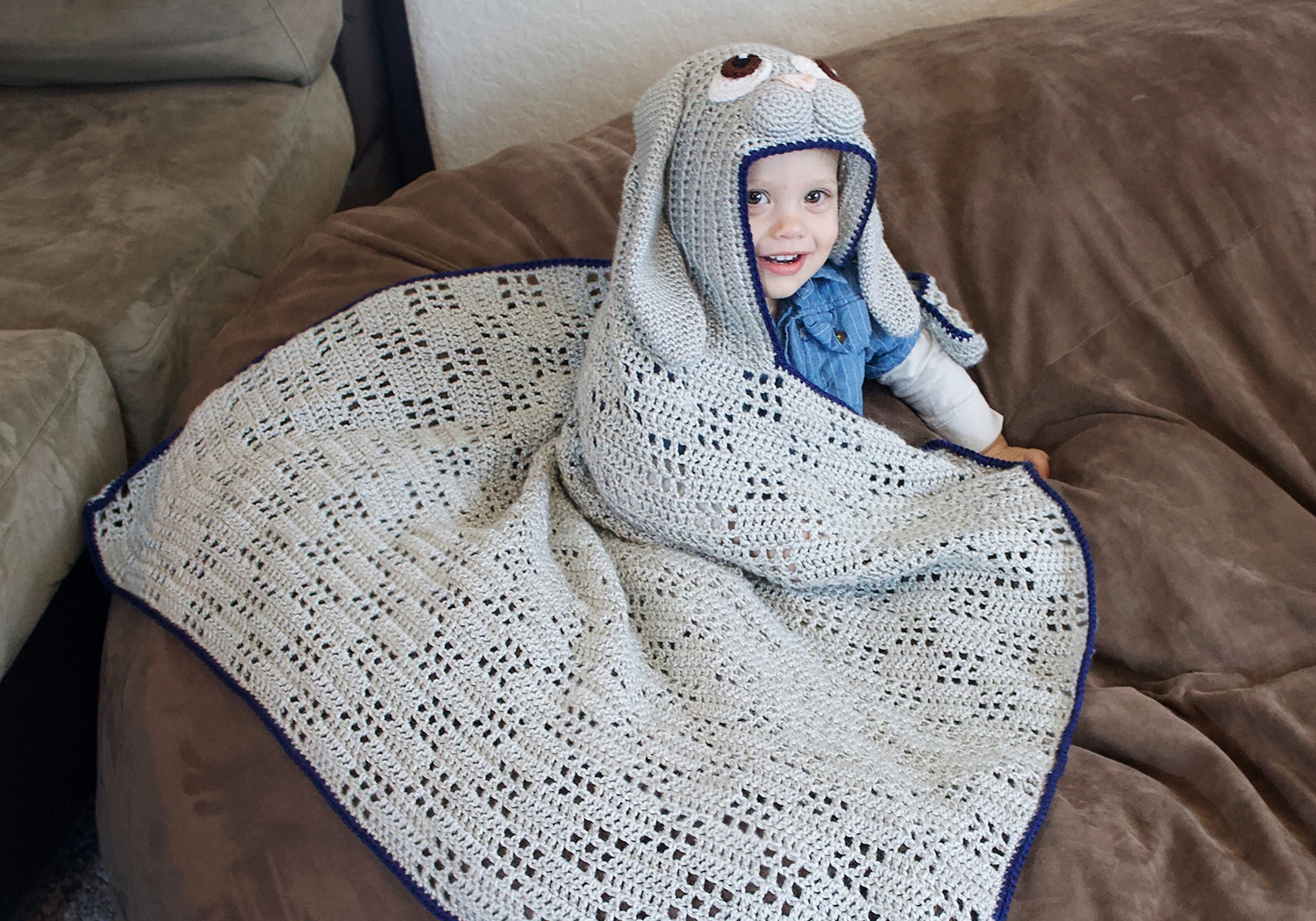 boys hooded bunny blanket